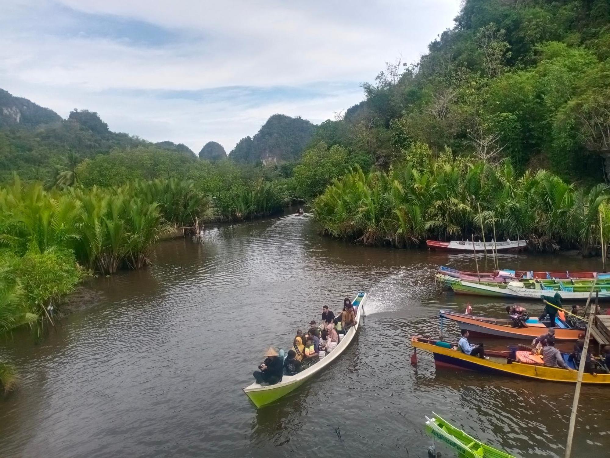 Appartamento Rammang-Rammang House Maros Esterno foto